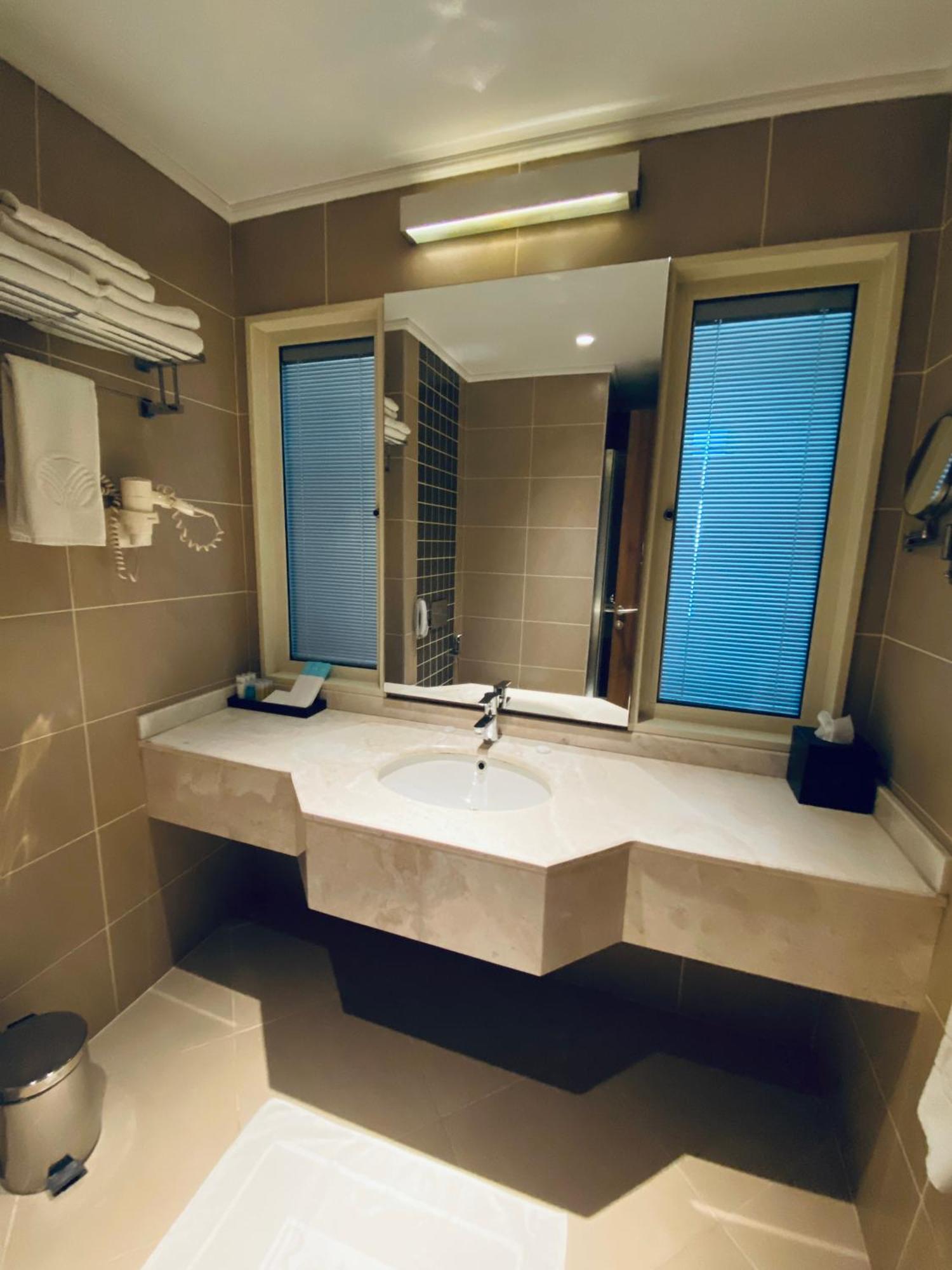 Karbala Rayhaan Hotel & Suites Dış mekan fotoğraf